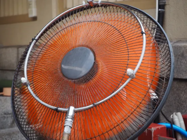 かご型誘導電動機が採用される業務用ファン